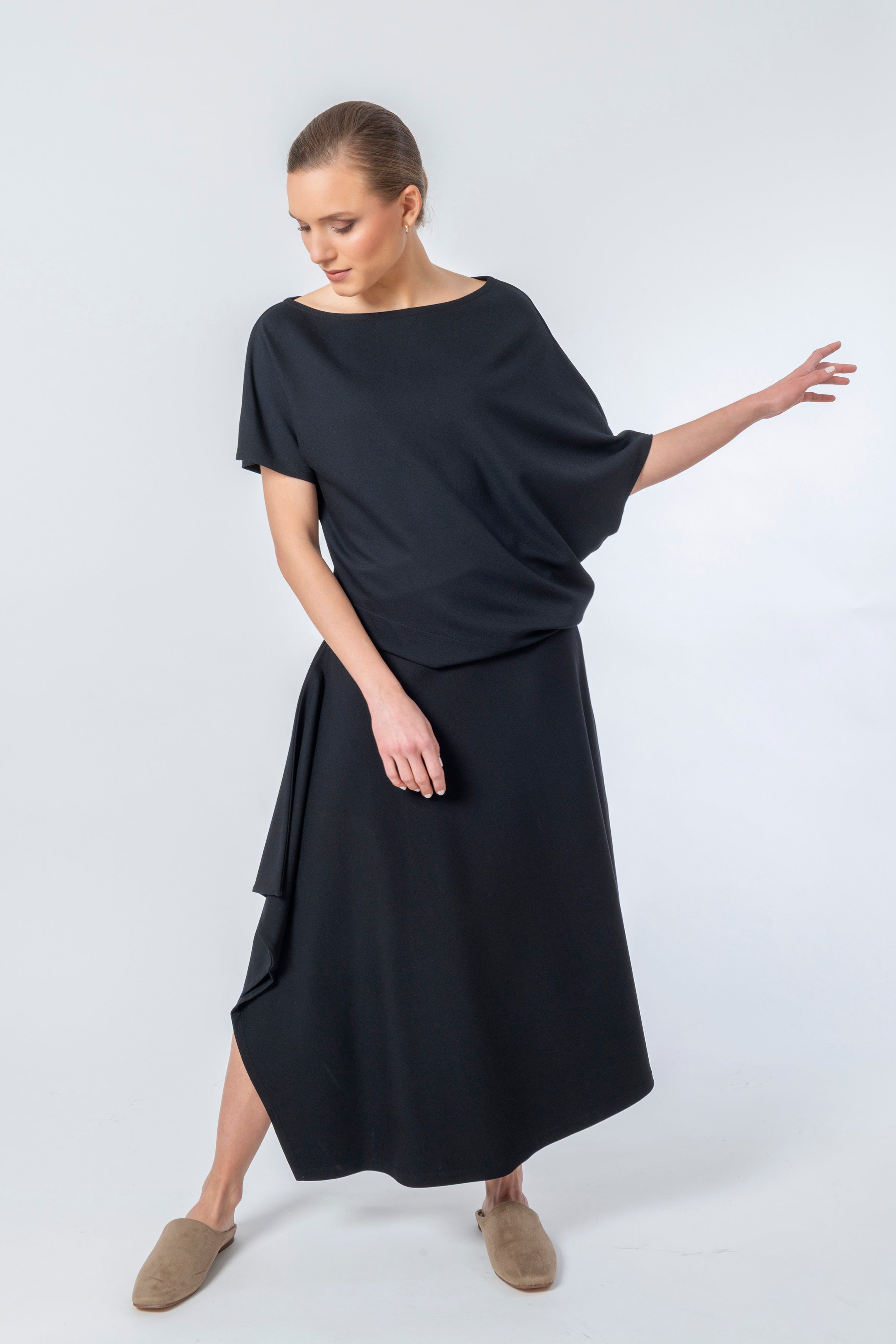 Asymetric Shirt Code 151 Black