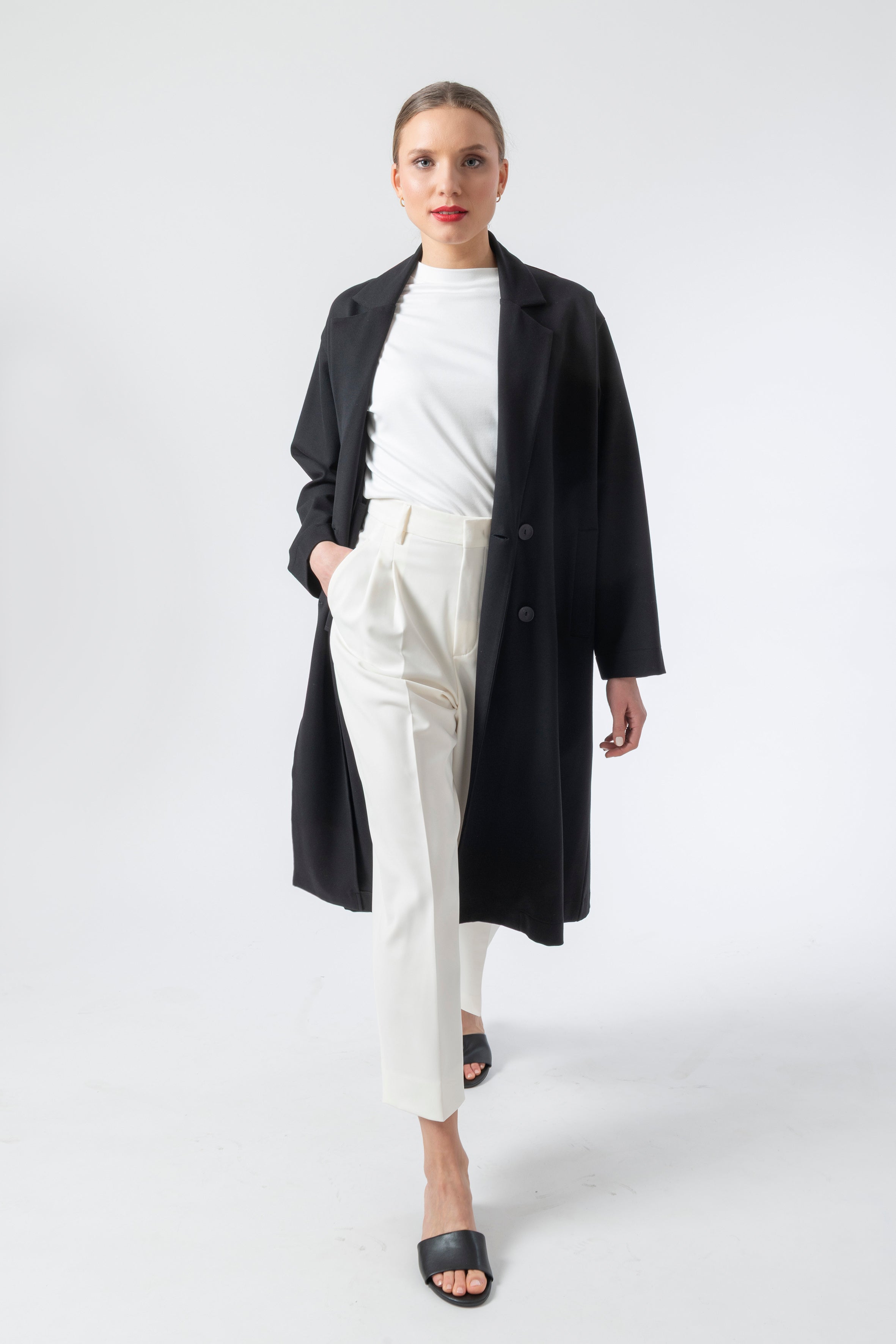 Mantel Code 155 Black