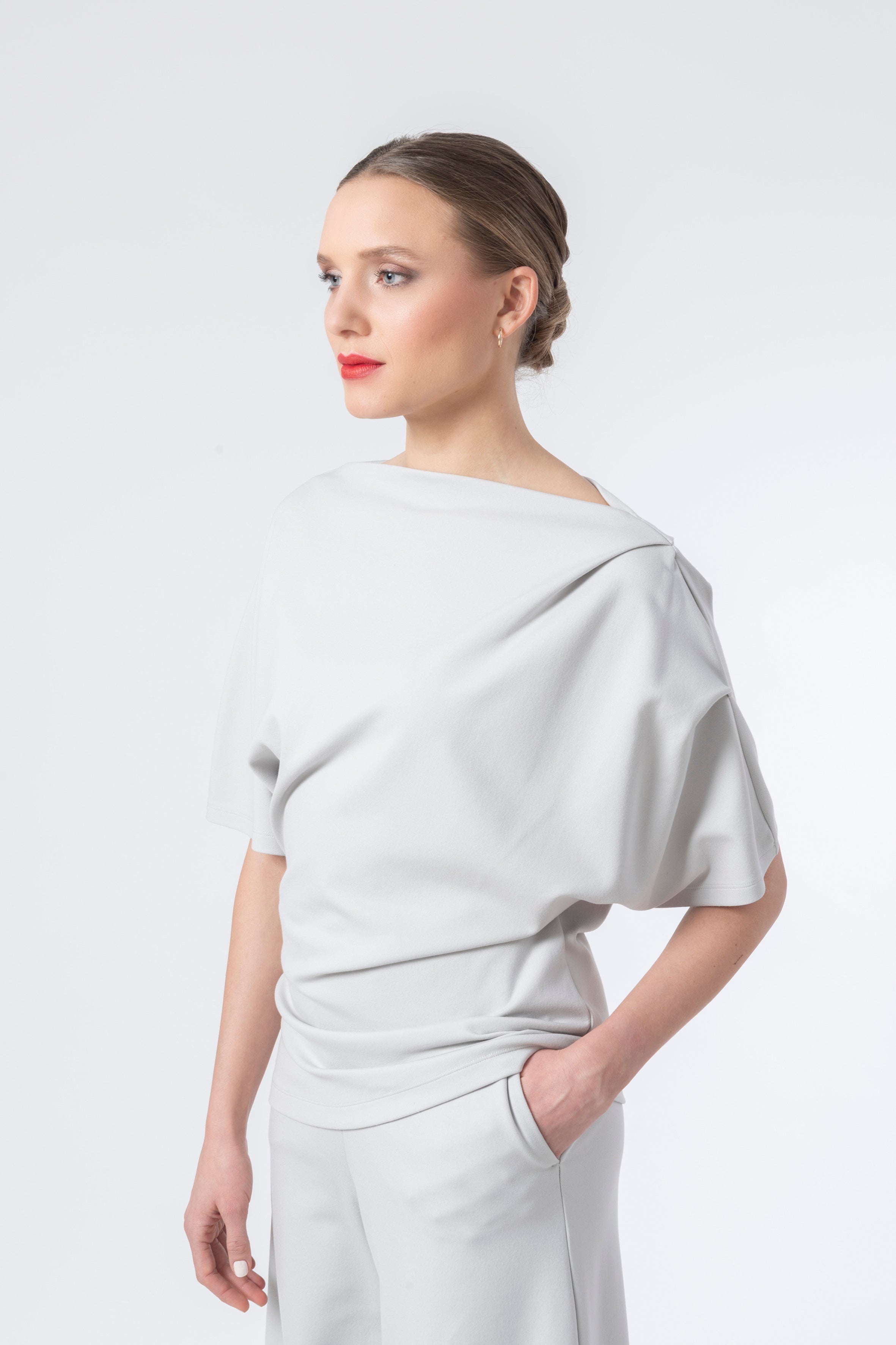 Asymetric Carmen Shirt Code 160 Soft Grey