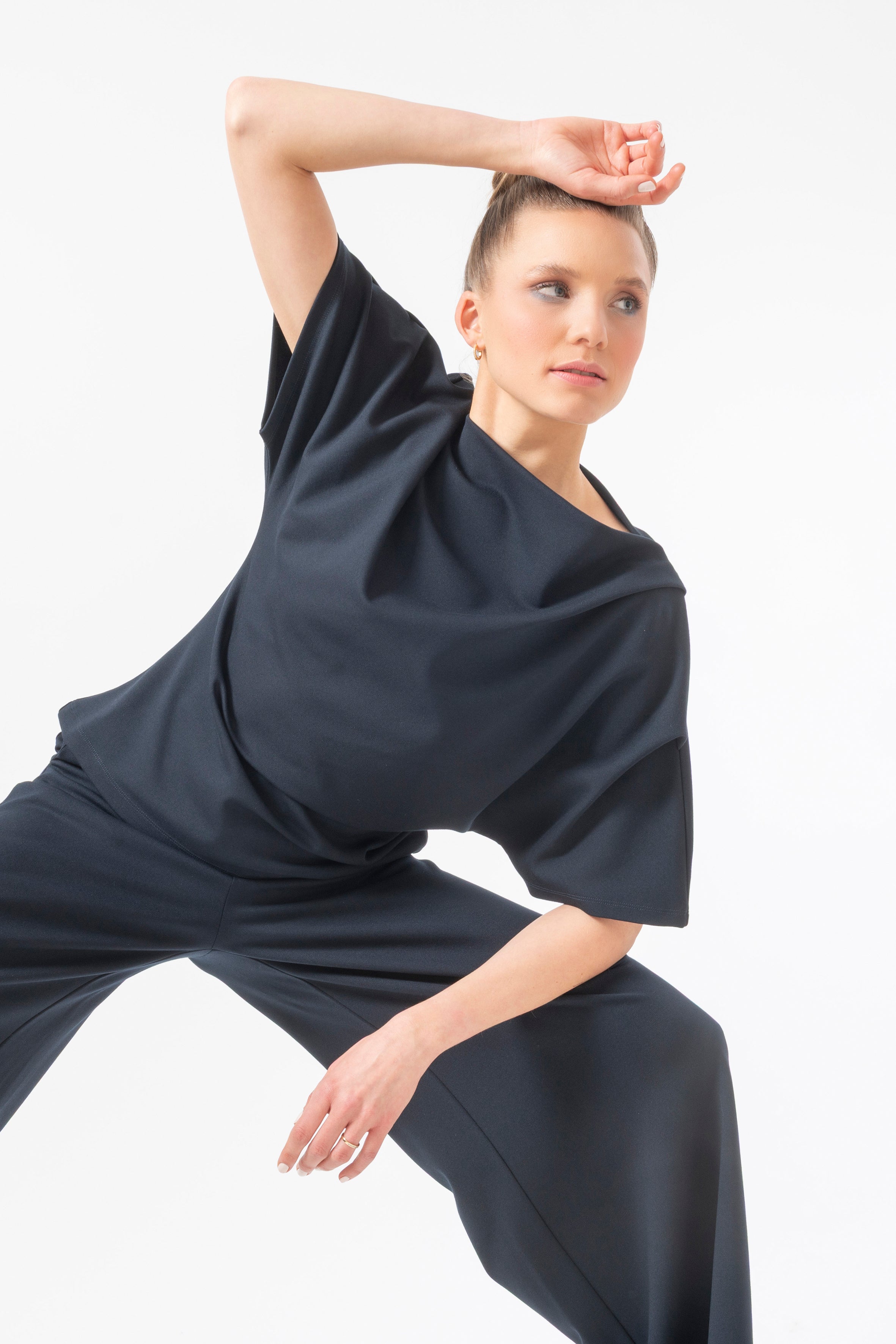 Asymetric Carmen Shirt Code 160 Navy