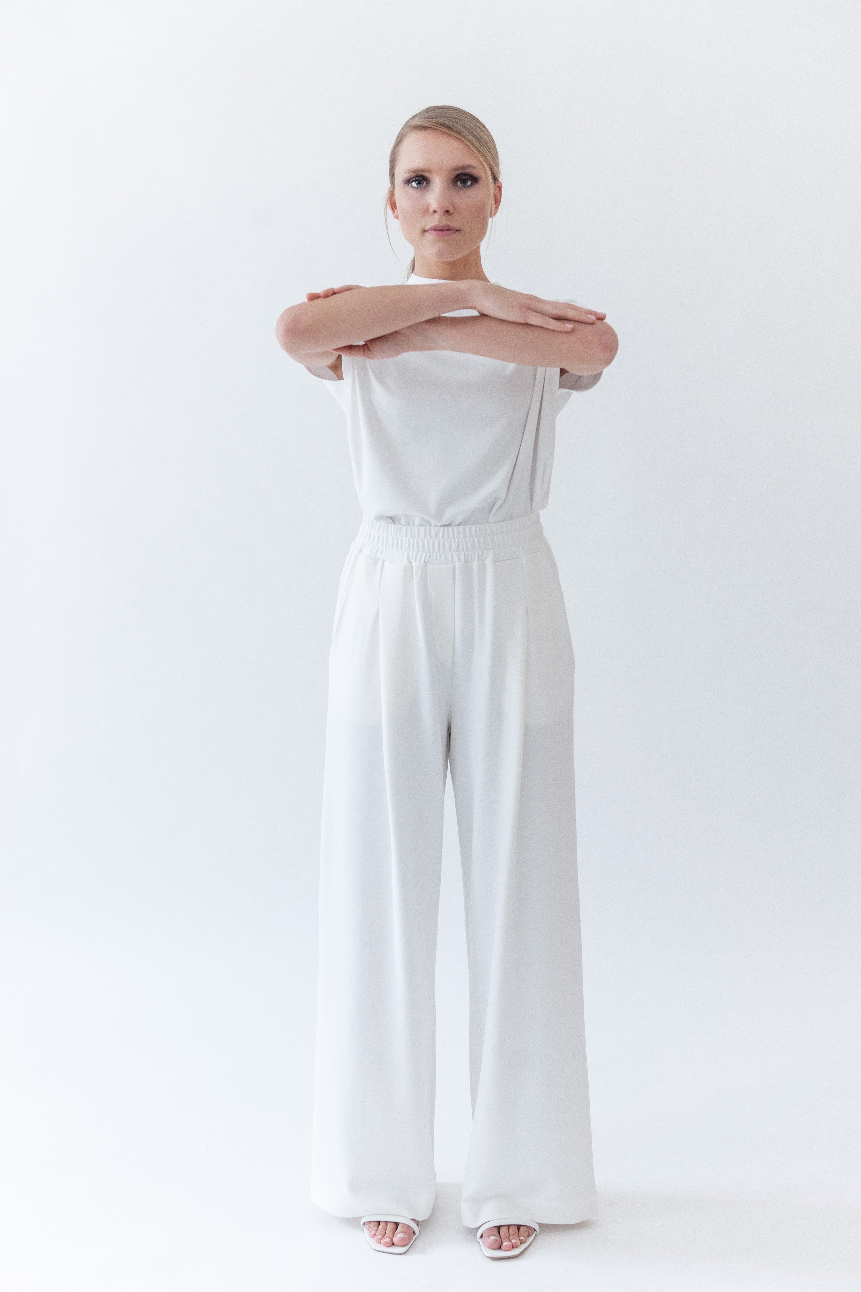 Pants Baggy inverted Pleat Code 129 OFF WHITE
