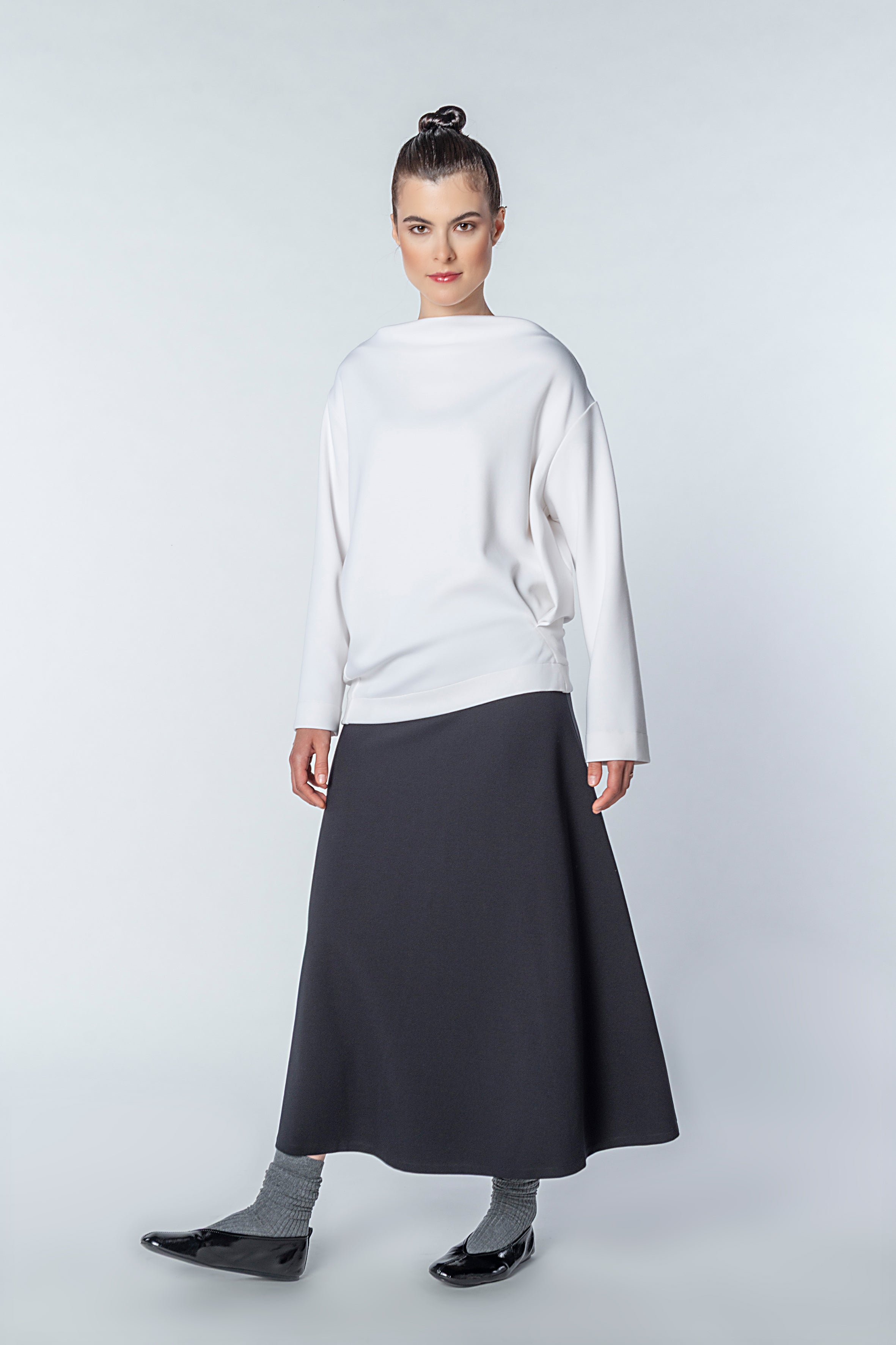 Sweat draped Code 142 Off White
