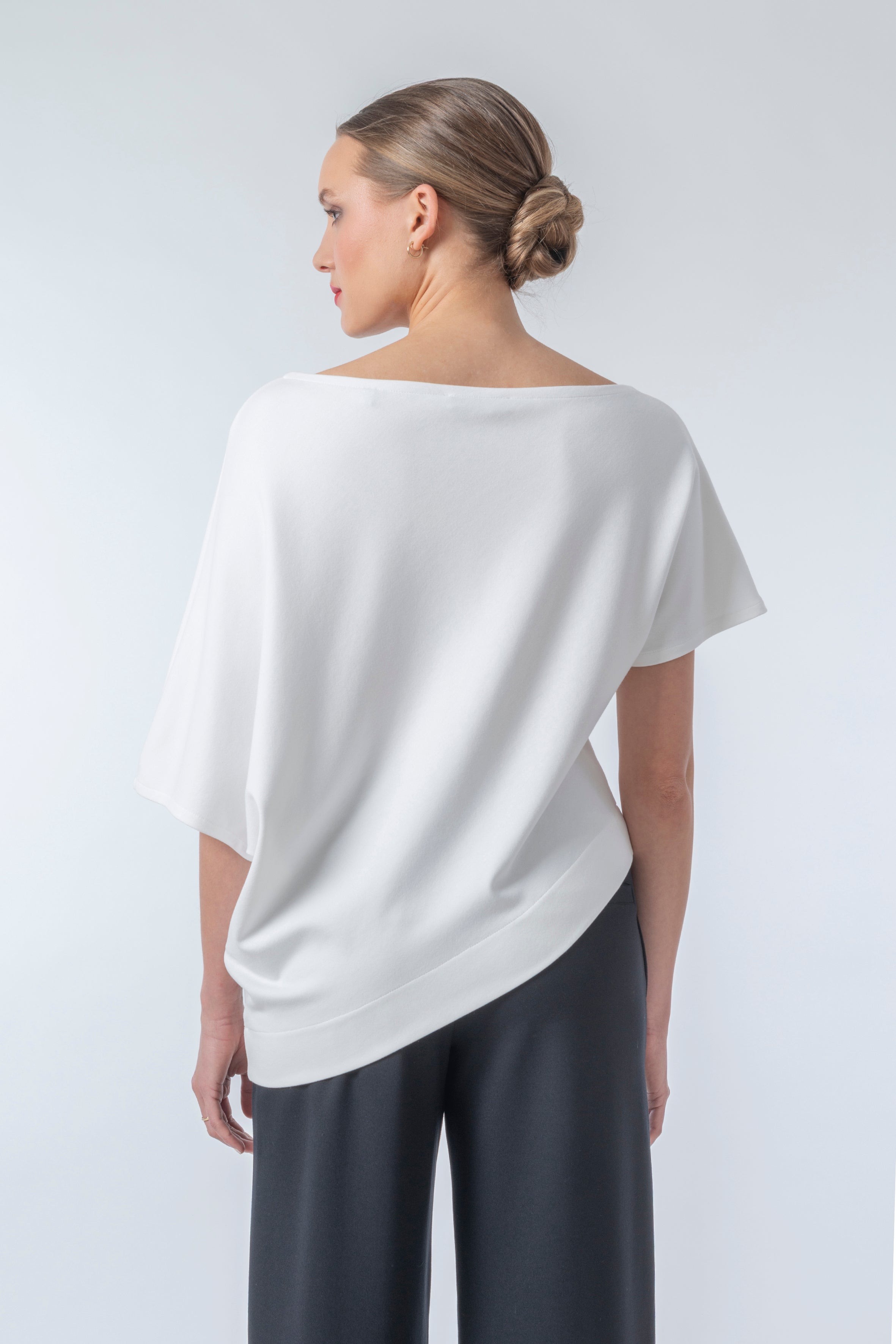 Asymetric Shirt Code 151 Off white