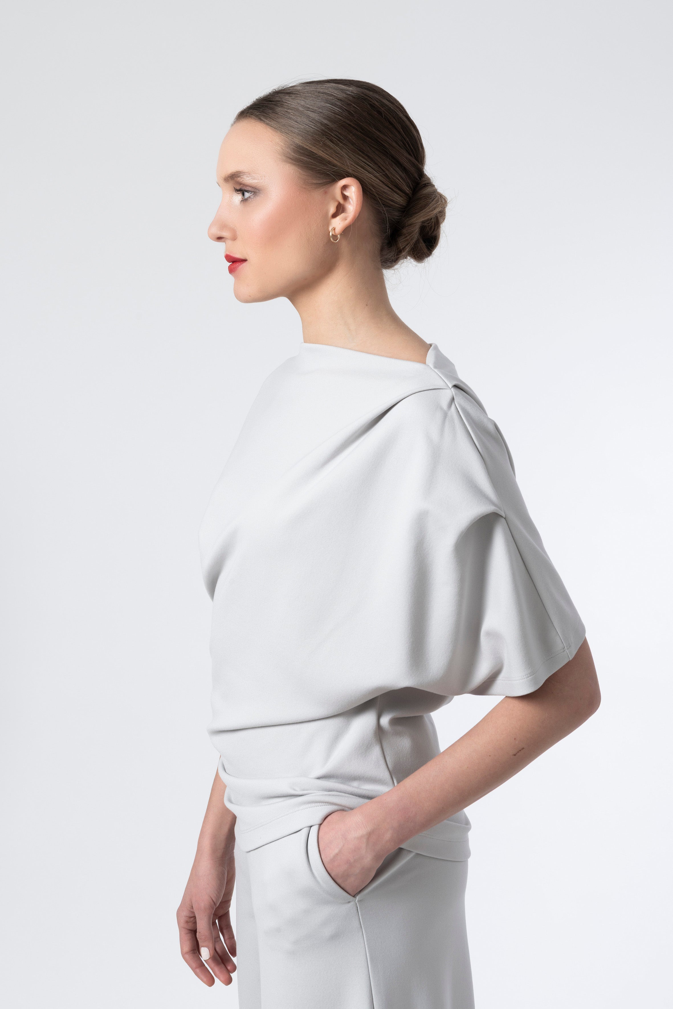 Asymetric Carmen Shirt Code 160 Soft Grey