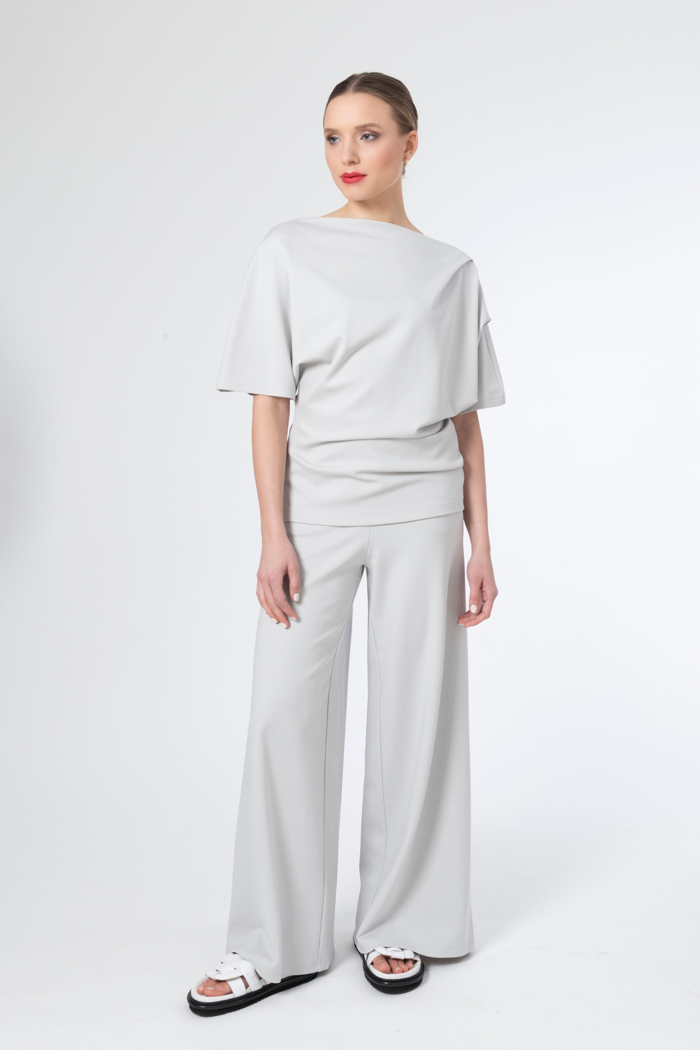 Asymetric Carmen Shirt Code 160 Soft Grey