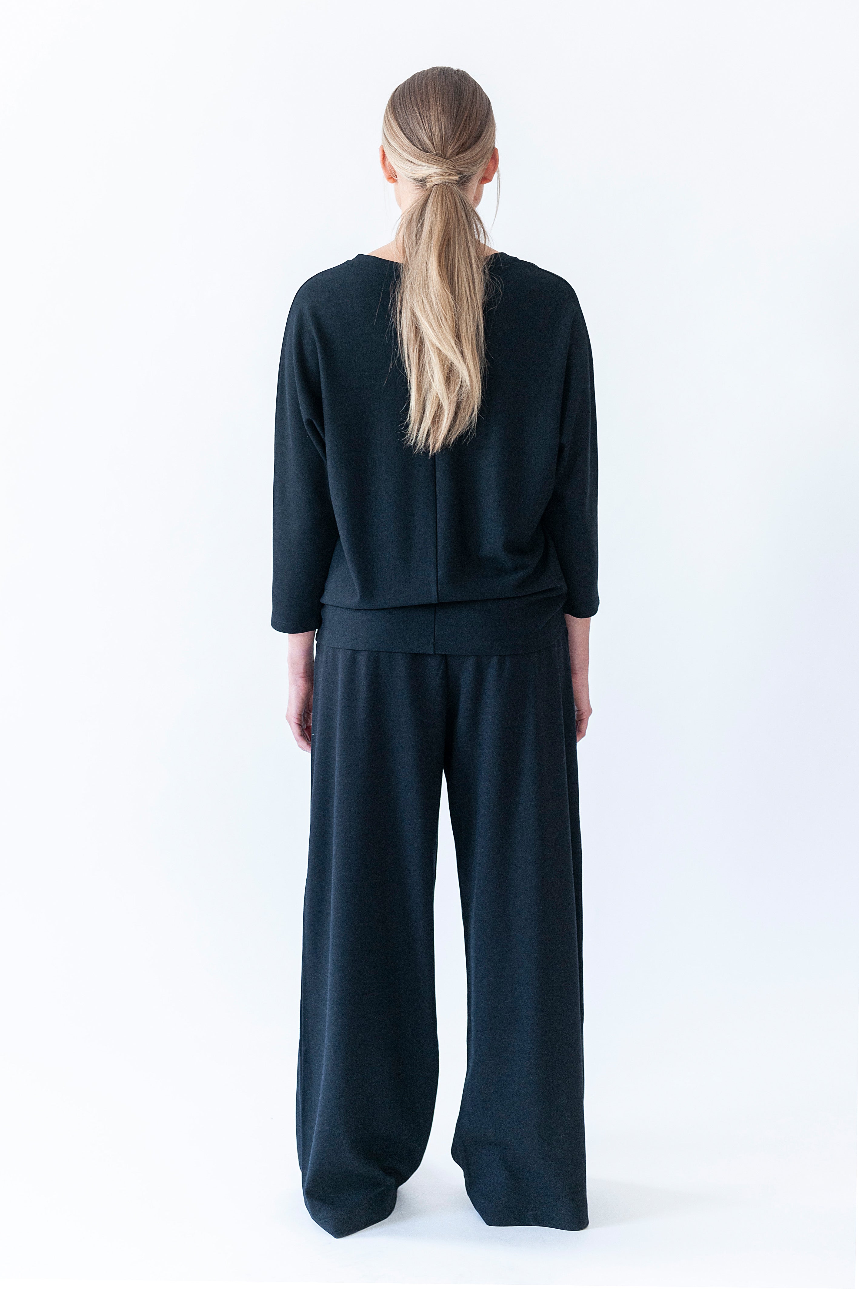 Shirt Code 47a V-Neck Batsleeve Black