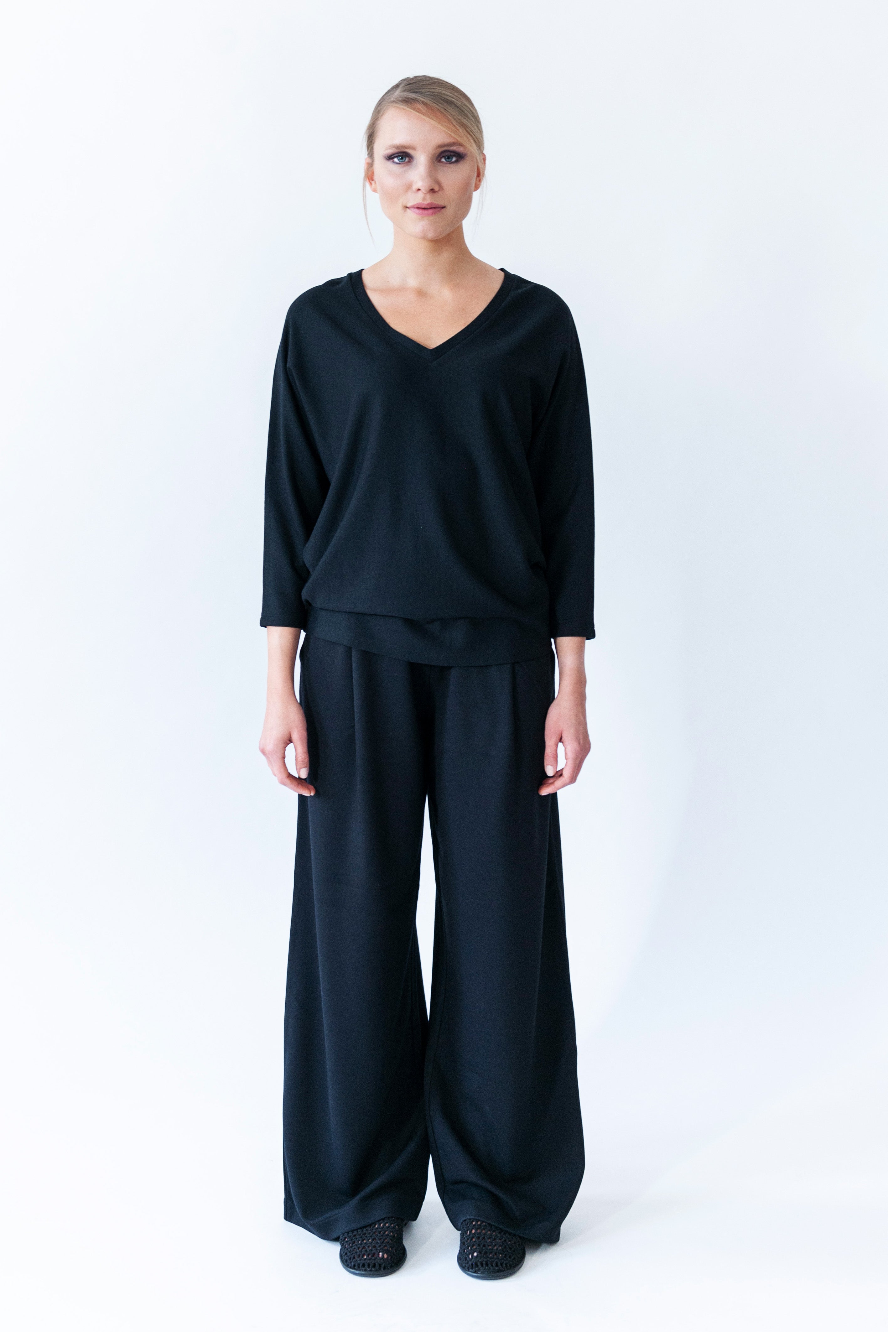 Shirt Code 47a V-Neck Batsleeve Black