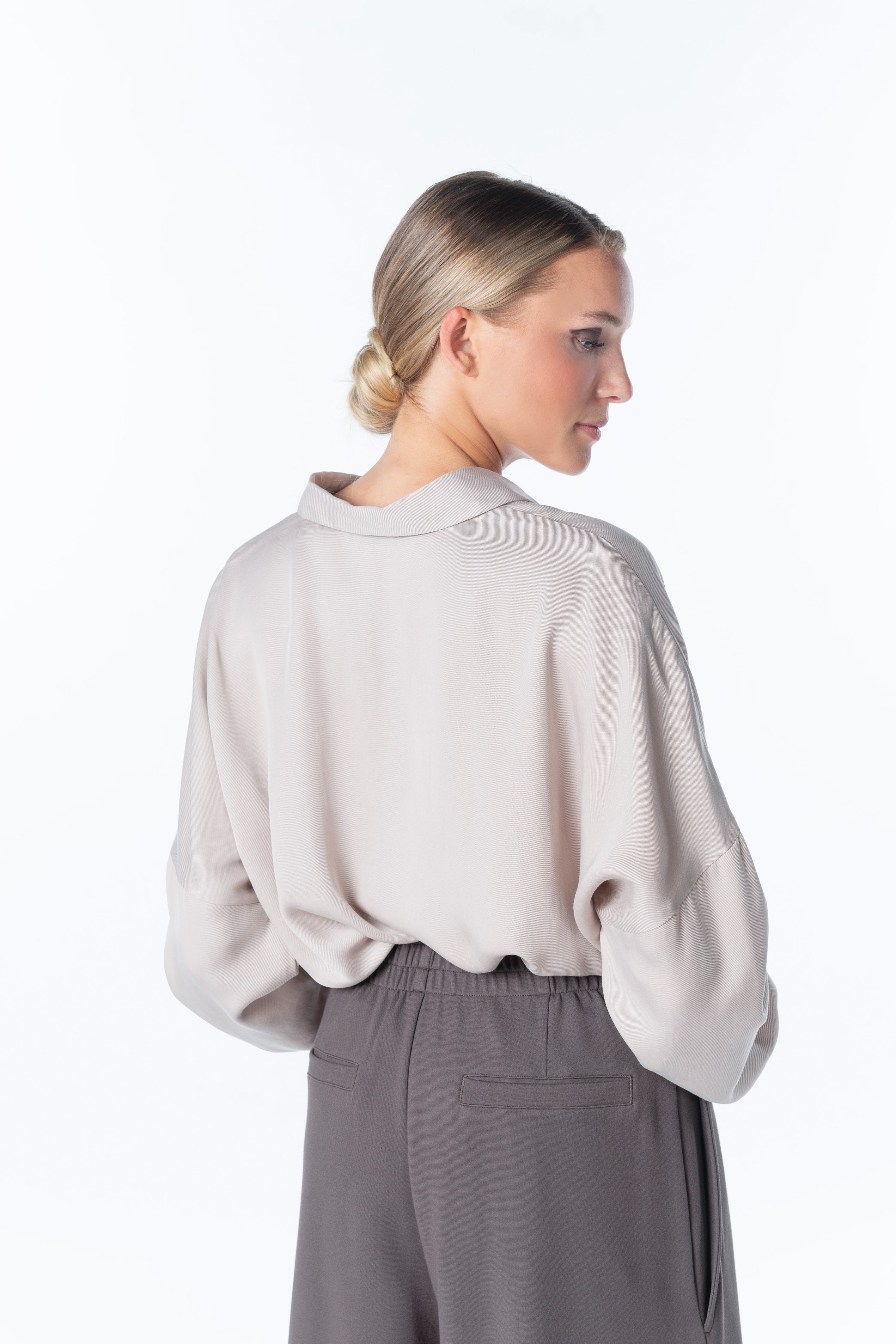 Blouse Code 41 smoke grey